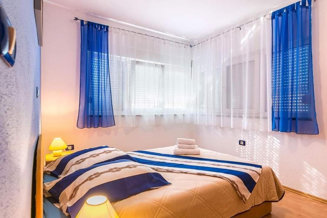 Apartman Nada *** メドゥリン エクステリア 写真